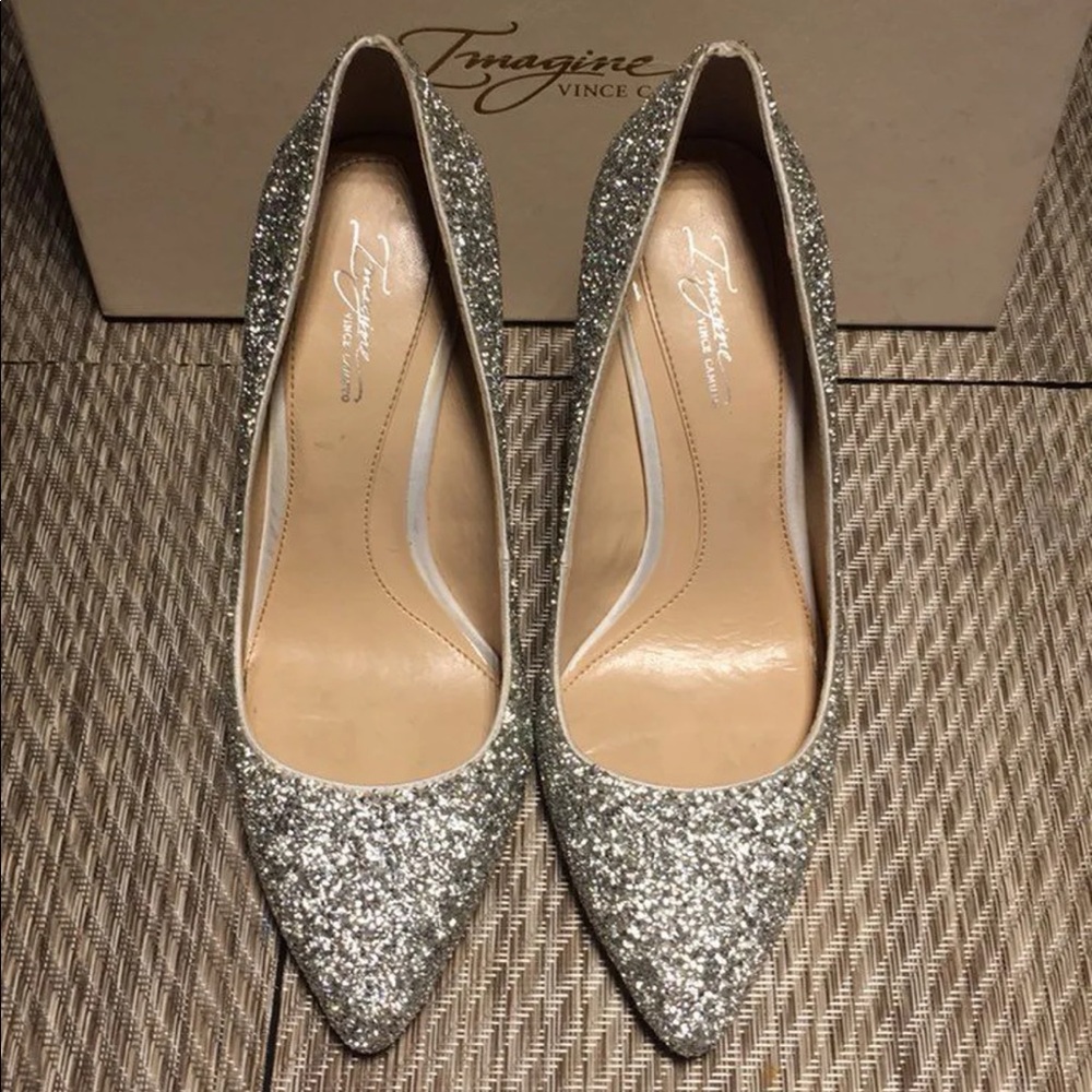 Vince camuto Imagine pumps